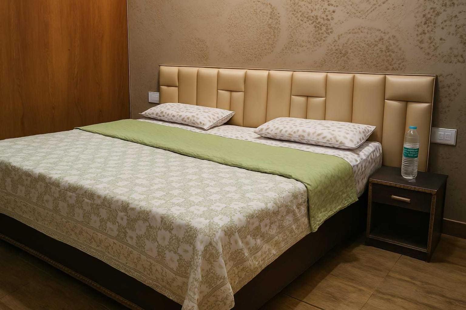 Super Hotel O Vivaan Residency Rohtak Bagian luar foto