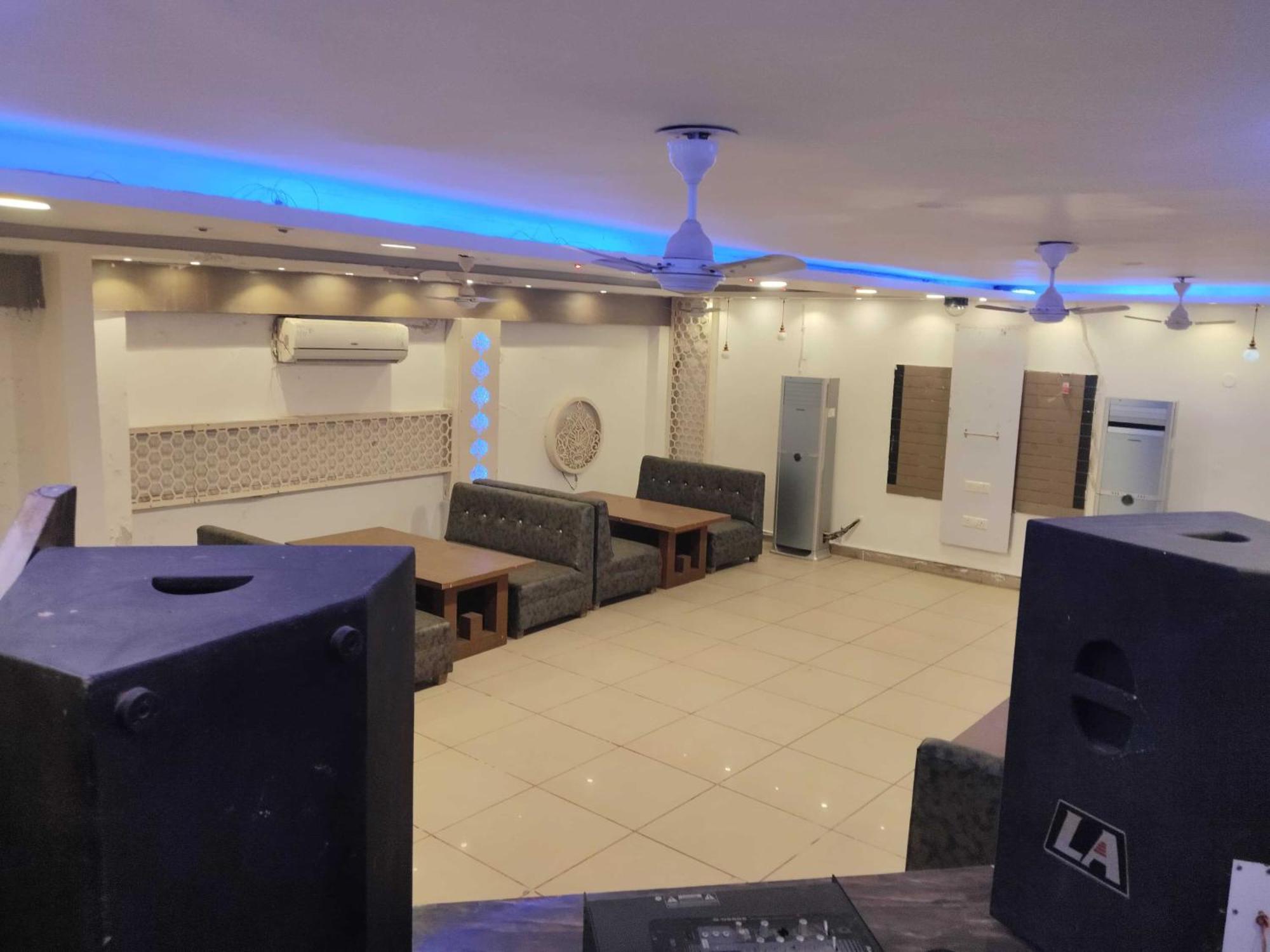 Super Hotel O Vivaan Residency Rohtak Bagian luar foto